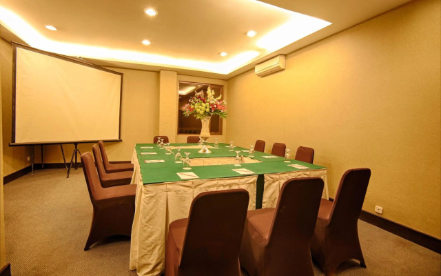 Bali World Hotel
