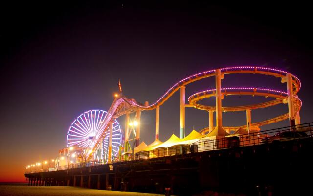 Best Western Plus South Bay Hotel