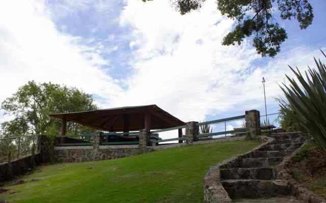 Cabañas El Estribo Hotel