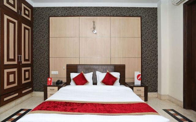 OYO 14789 Kempinski Wide