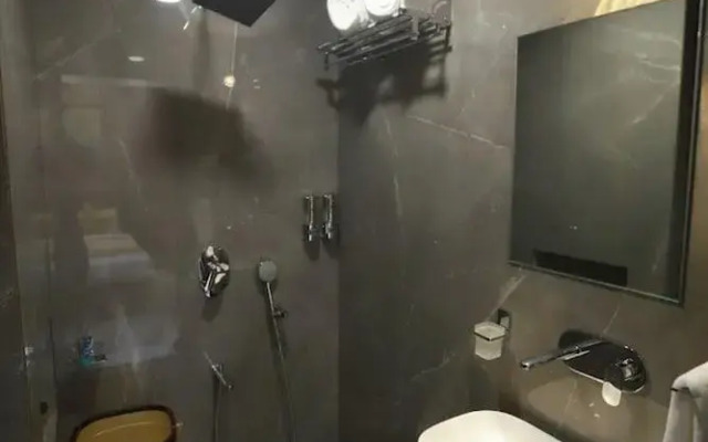 Hotel Vishwamitra
