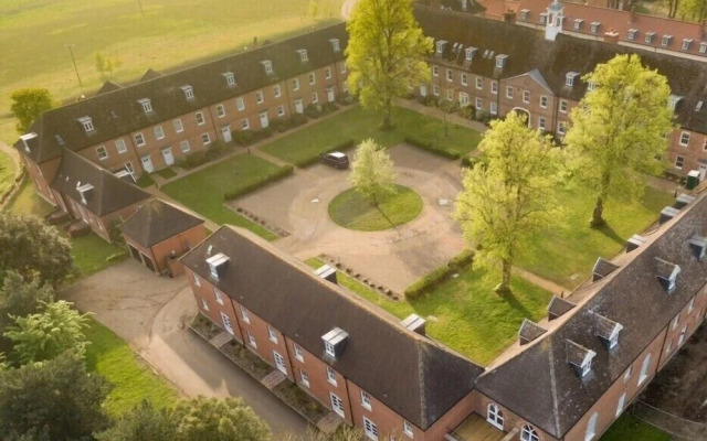 Saffron, Blythview