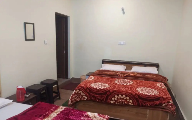 Goroomgo Himalayan View ukhimath