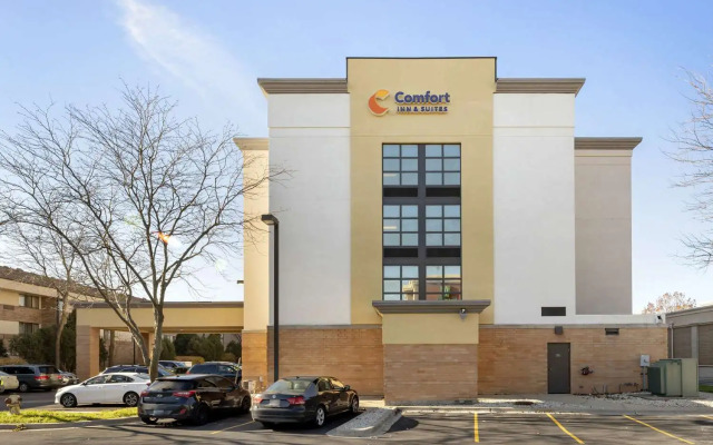Comfort Inn & Suites Arlington Heights