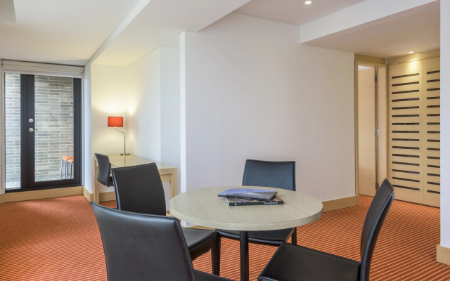 Fairfield by Marriott Bogota Embajada