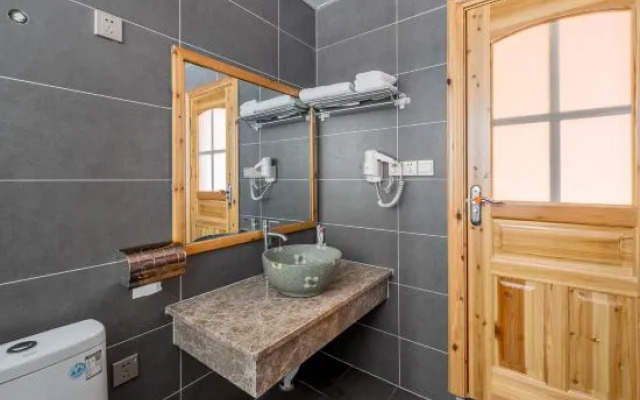 Qianxun• Yihao Hostel