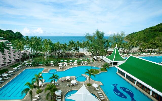 Le Meridien Phuket Beach Resort