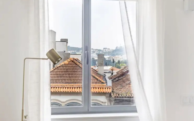 Dima01 · Elegant Studio Next to Praça dos Poveiros