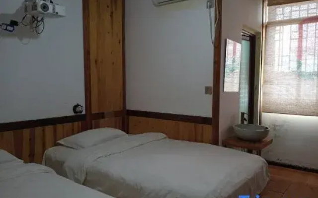 Guilin Senni Home stay