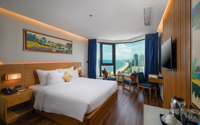 Sala Danang Beach Hotel
