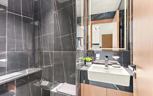 Silkhaus Binghatti Venus