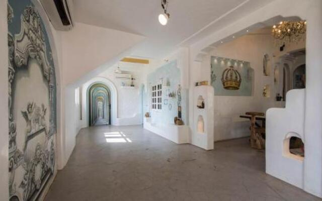 SaffronStays Casa Blanca