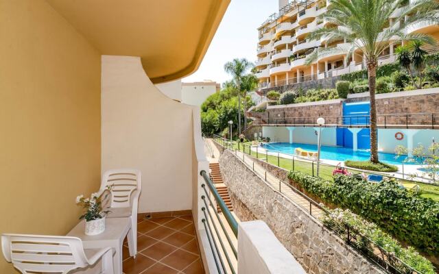 SAT - Contemporary Apartment in Puerto Banus