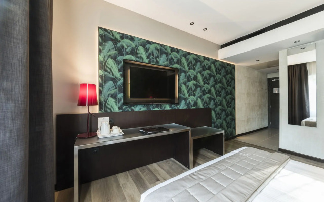 Manin Hotel