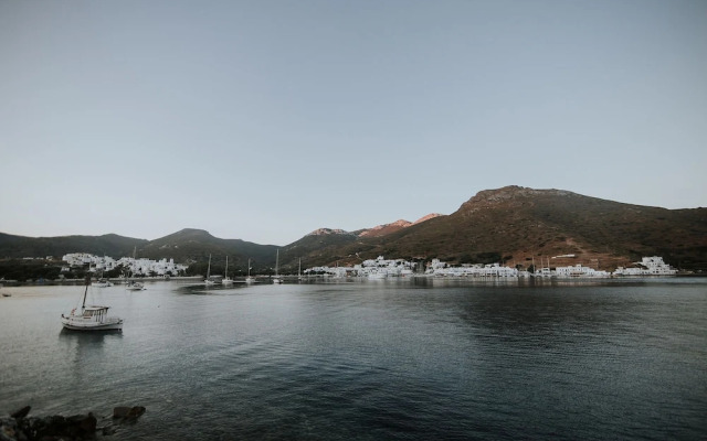 Amorgis Seaside Villa