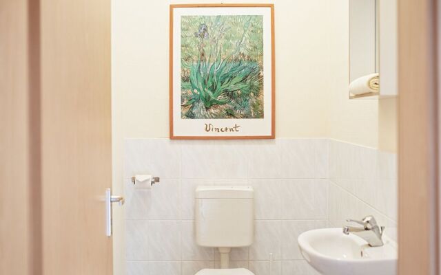 Essentis Biohotel