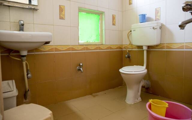 Hotel Trimurti Heights