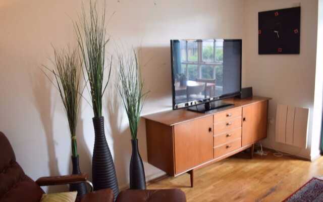 3 Bedroom Flat Near Whitechapel