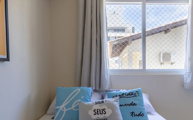 Beautiful apt 3 Minutes From Jurere Beach Vma101