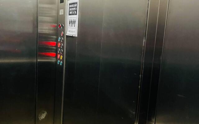 Sakho Hotel - Hostel