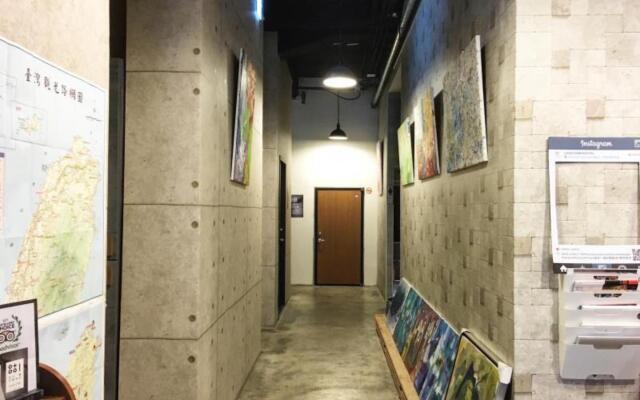 Lucky One Hostel
