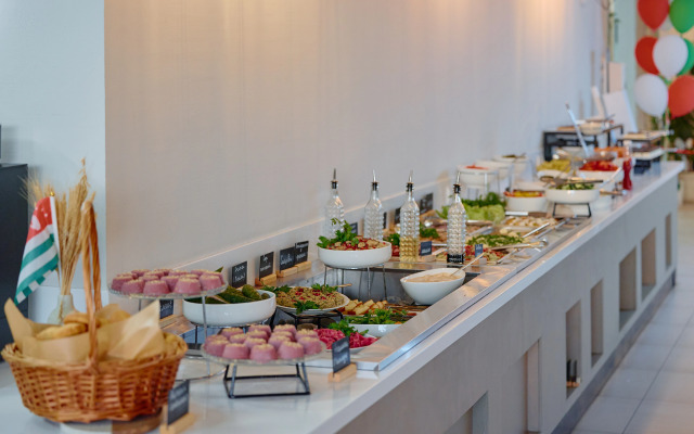 Aquamarine Family Club Hotel