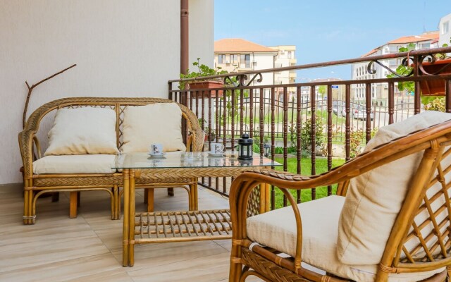 Classic Double Room in Dafinka Guest House
