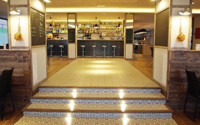 Aparthotel Arrels d'Empordà