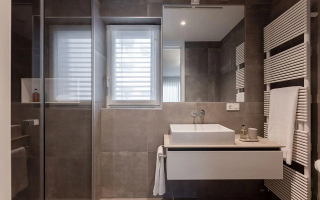 The Central City - Luxury ApartHotel