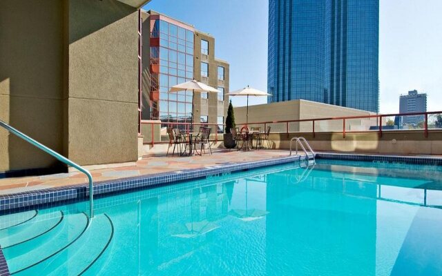 Holiday Inn Express Vancouver-Metrotown (Burnaby) by IHG