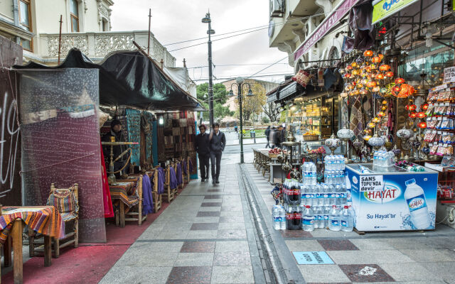 Akdeniz Hotel