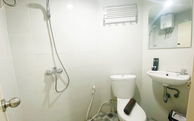 Elegant And Homey Studio At Amartha View Apartment