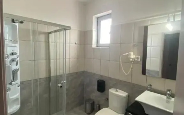 Sozos Inn Hotel