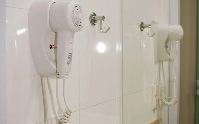 Select Hotel