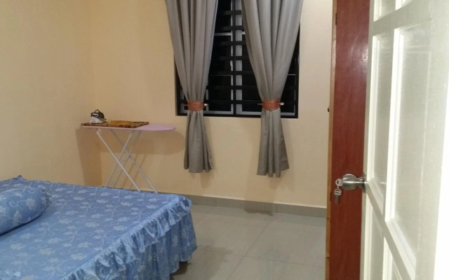 IsMa Lumut Homestay