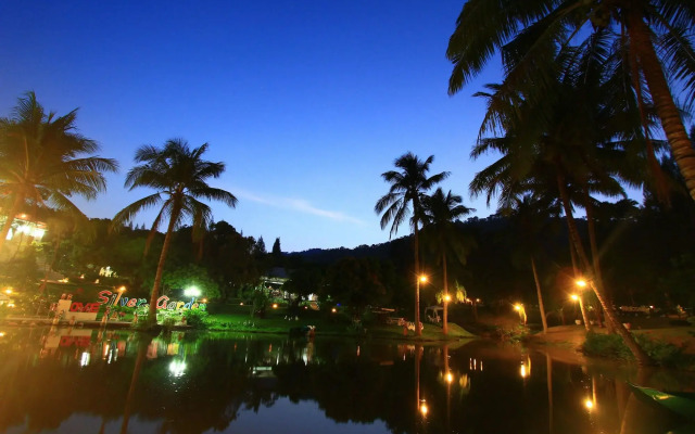 Silver Garden Resort