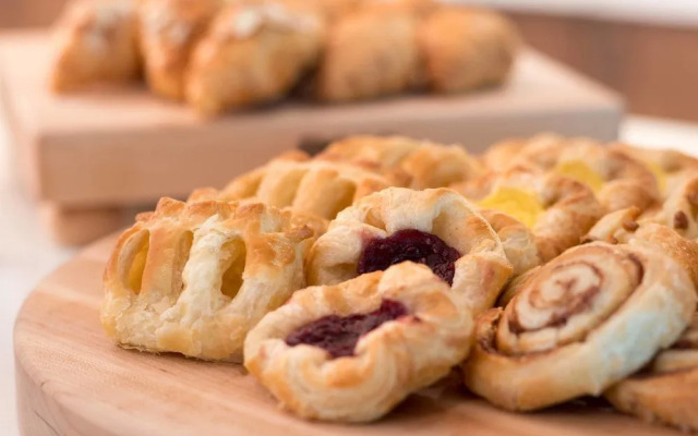 Waterfront Place Hotel