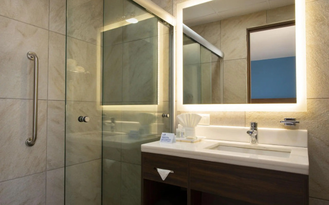 Holiday Inn Express Merida Centro by IHG