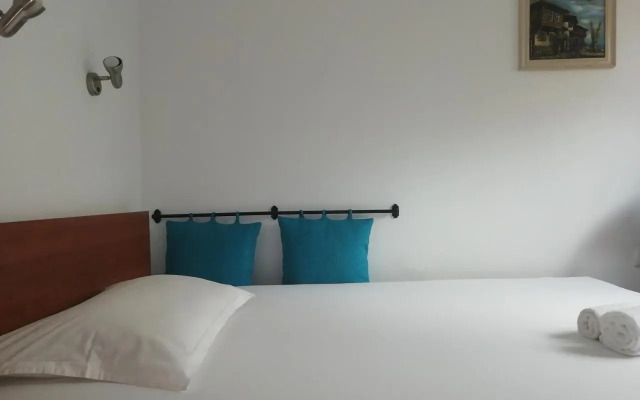 Guest House Kera