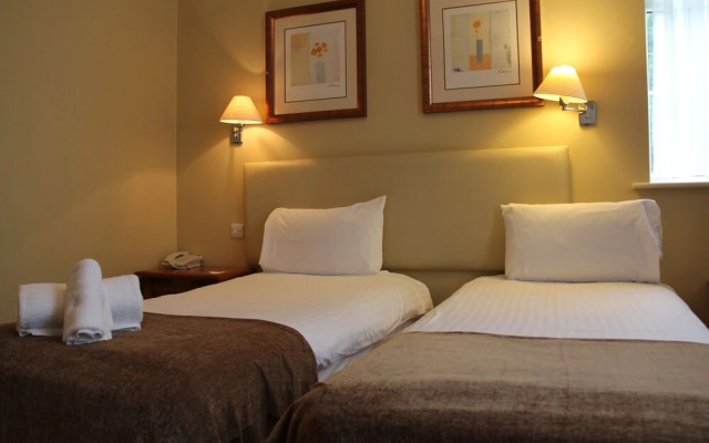 Oriel Hotel