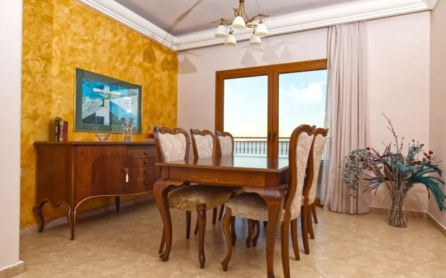 Ulivo Sea View House