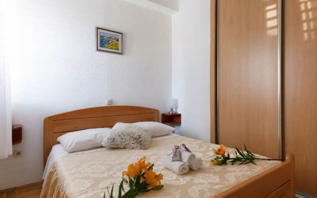 Tihi Val Apartments