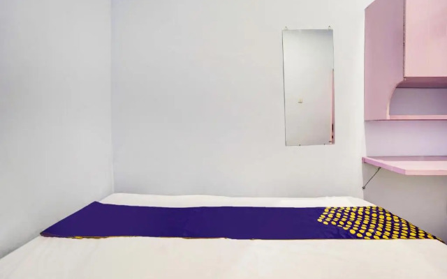 OYO Life 91626 Rr Kost Putri Syariah