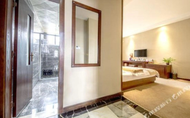 Ziyu Holiday Hotel (Lijiang Ancient City)