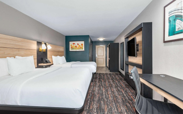 La Quinta Inn & Suites by Wyndham Woodway - Waco South