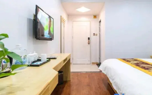 Yijia Hotel (Xi'an Sunshine Community Branch)