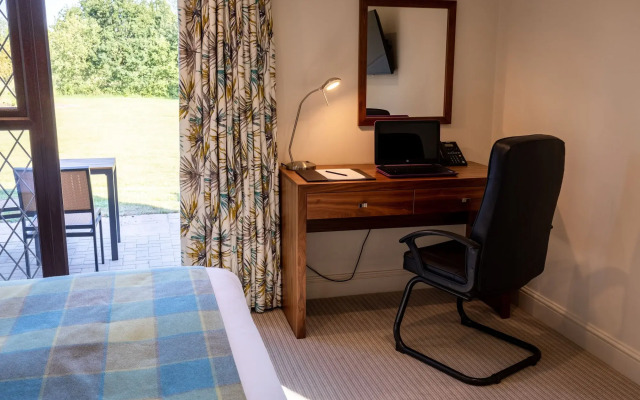 Stirrups Hotel