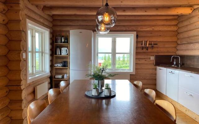Beautiful cabin with amazing view over Akureyri