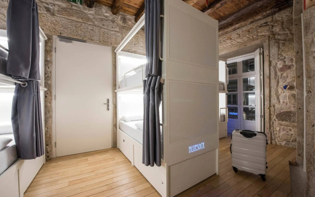 The Central House Porto Ribeira - Hostel