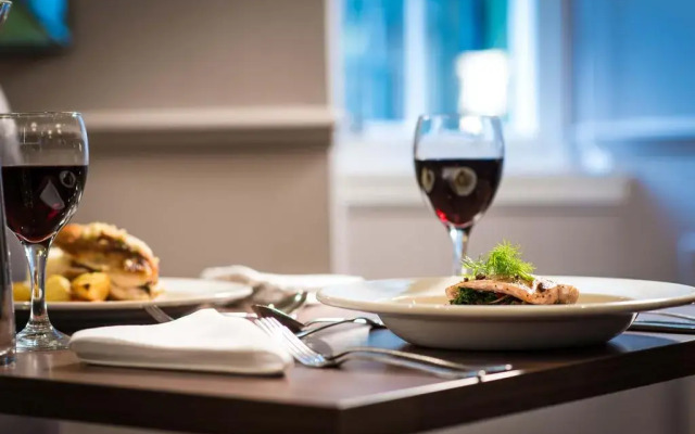 Leonardo Edinburgh City Hotel